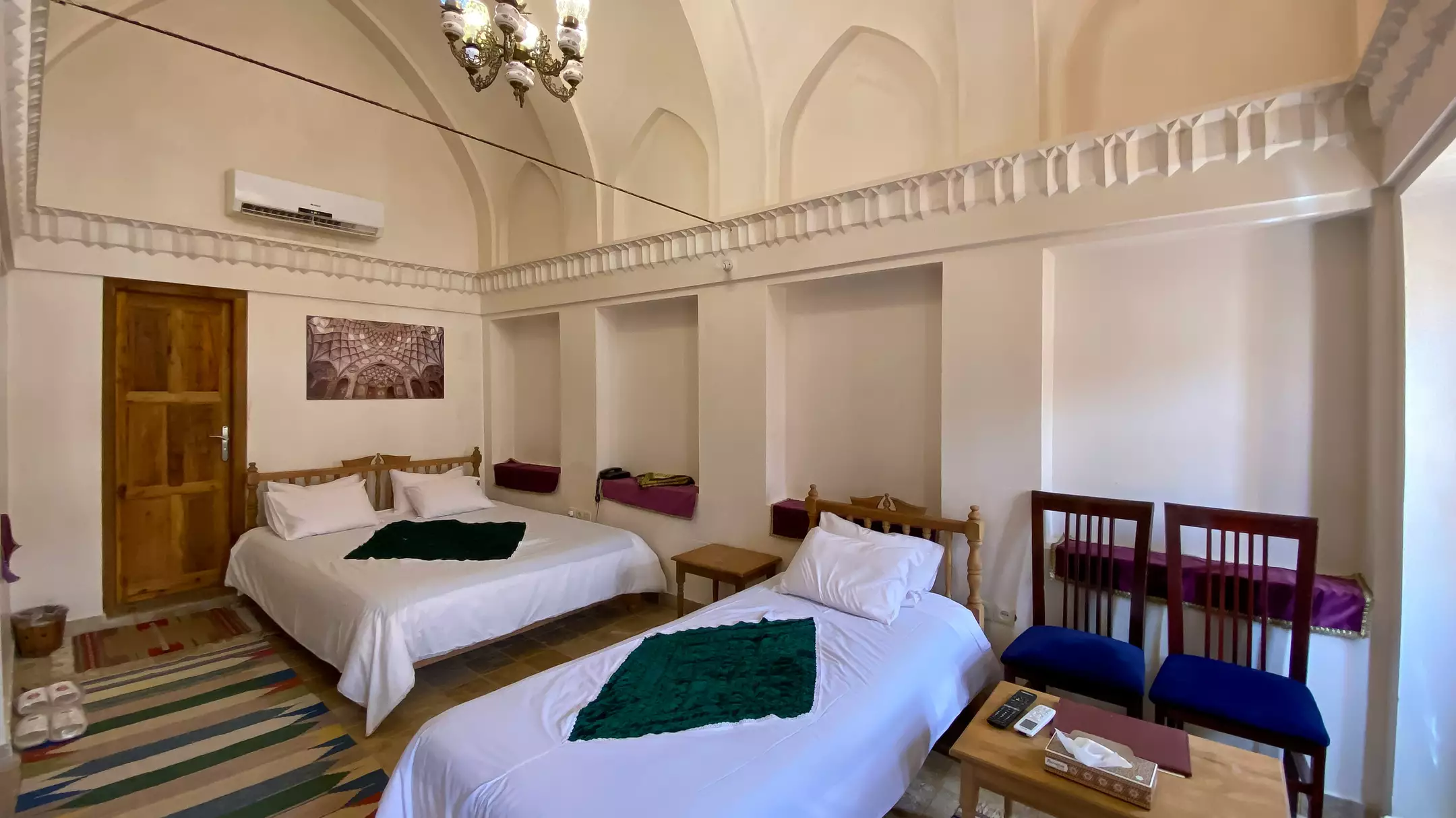 Alibaba https://cdn.alibaba.ir/ostorage/hotel-accommodation-images/6704d9bc299de7a7748d2155_932f388d-e11a-4631-92e7-65af6fc5d849_سه تخته تایپ 2 (2).webp